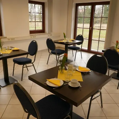 An Der Gaertnerei Bed & Breakfast Doemitz